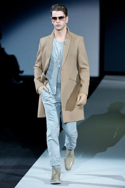 Look 26